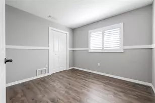 3372 Tyne Ln, Sarasota, FL 34232 - Photo 19