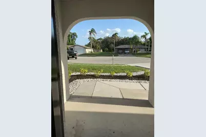 481 Saturn Avenue, Sarasota, FL 34243 - Photo 5