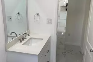 481 Saturn Ave, Sarasota, FL 34243 - Photo 37