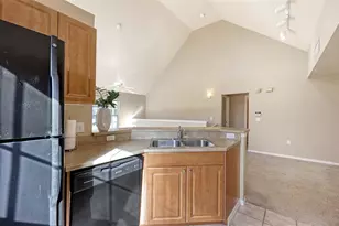 5520 Rosehill Rd, Sarasota, FL 34233 - Photo 13