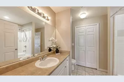 5520 Rosehill Road #203, Sarasota, FL 34233 - Photo 19