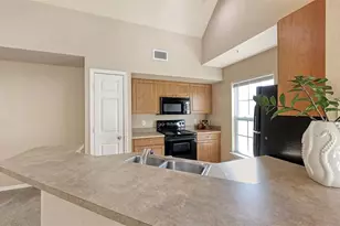 5520 Rosehill Rd, Sarasota, FL 34233 - Photo 11