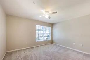 5520 Rosehill Rd, Sarasota, FL 34233 - Photo 15