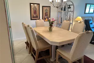 7880 Palm Aire Ln, Sarasota, FL 34243 - Photo 3