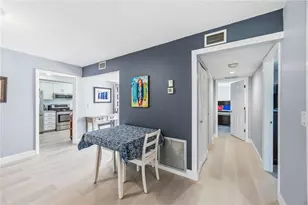 5010 Marsh Field Rd, Sarasota, FL 34235 - Photo 5