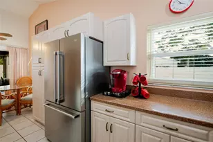 3574 Blechnum Fern Ln, Sarasota, FL 34235 - Photo 11