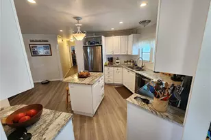 808 53rd Ave E, Bradenton, FL 34203 - Photo 11