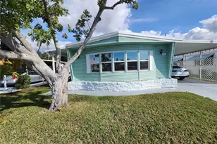 808 53rd Ave E, Bradenton, FL 34203 - Photo 1