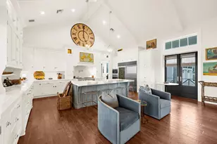 213 N 18th St W, Bradenton, FL 34205 - Photo 25