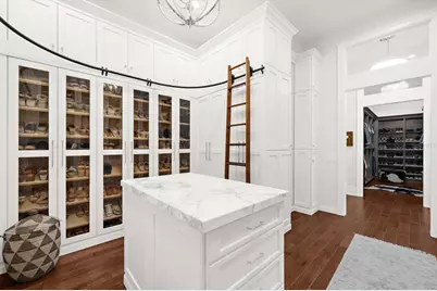 213 N 18th Street W, Bradenton, FL 34205 - Photo 47