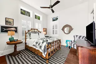 213 N 18th St W, Bradenton, FL 34205 - Photo 73