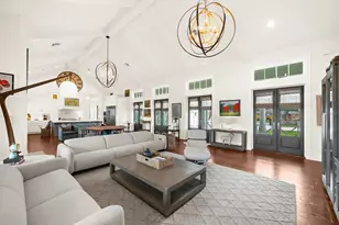 213 N 18th St W, Bradenton, FL 34205 - Photo 11