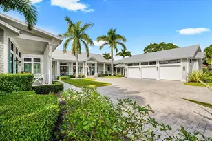 213 N 18th St W, Bradenton, FL 34205 - Photo 5