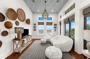 213 N 18th St W, Bradenton, FL 34205 - Photo 31