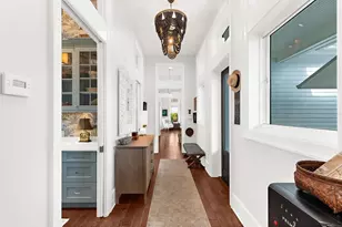 213 N 18th St W, Bradenton, FL 34205 - Photo 27