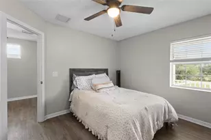 12520 Shimmering Oak Cir, Venice, FL 34293 - Photo 25