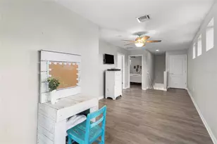 12520 Shimmering Oak Cir, Venice, FL 34293 - Photo 13