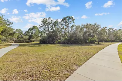 12520 Shimmering Oak Circle, Venice, FL 34293 - Photo 25