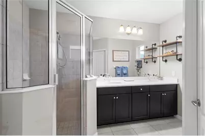 12520 Shimmering Oak Circle, Venice, FL 34293 - Photo 9