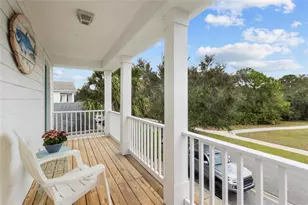 12520 Shimmering Oak Cir, Venice, FL 34293 - Photo 15