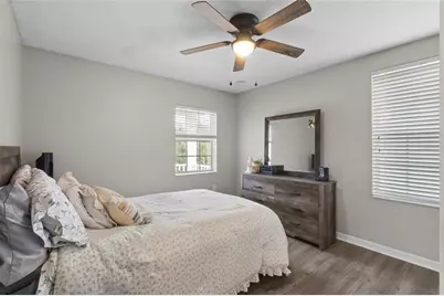 12520 Shimmering Oak Circle, Venice, FL 34293 - Photo 23