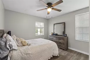 12520 Shimmering Oak Cir, Venice, FL 34293 - Photo 23