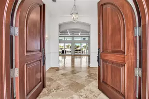 1389 Tangier Way, Sarasota, FL 34239 - Photo 9