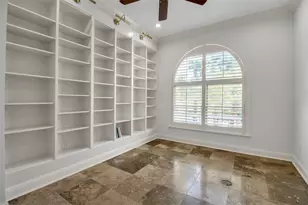 1389 Tangier Way, Sarasota, FL 34239 - Photo 29