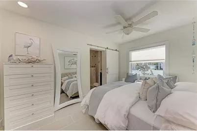 502 Bayview Drive, Holmes Beach, FL 34217 - Photo 19