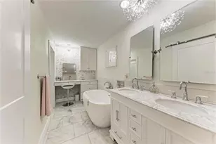 502 Bayview Dr, Holmes Beach, FL 34217 - Photo 17