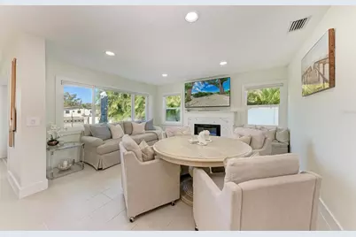 502 Bayview Drive, Holmes Beach, FL 34217 - Photo 3