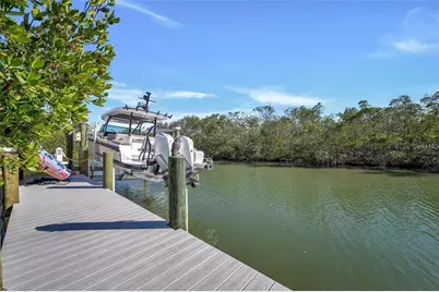 1406 Tangier Way, Sarasota, FL 34239 - Photo 55