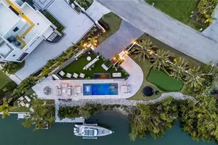 1406 Tangier Way, Sarasota, FL 34239 - Photo 5