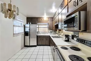 [Address not provided], Tampa, FL 33614 - Photo 17