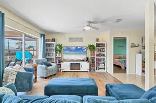 6613 15th Ave W, Bradenton, FL 34209 - Photo 13