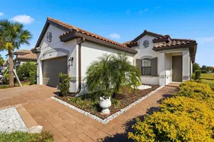 11104 Devonbridge Dr, Palmetto, FL 34221 - Photo 3