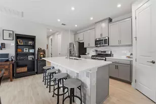 11104 Devonbridge Dr, Palmetto, FL 34221 - Photo 19