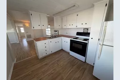 4851 W Gandy Boulevard #B2L11, Tampa, FL 33611 - Photo 17