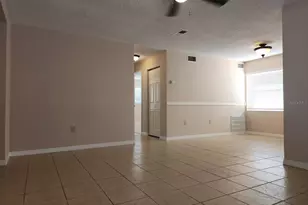 3211 20th Ave W, Bradenton, FL 34205 - Photo 5