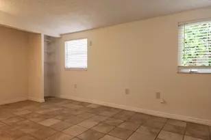 3211 20th Ave W, Bradenton, FL 34205 - Photo 11