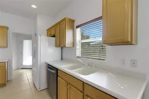 8309 Summer Greens Terrace, Bradenton, FL 34212 - Photo 9