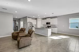 5625 Soft Skies Dr, Sarasota, FL 34238 - Photo 13