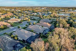 9913 Wicker Park Pl, Palmetto, FL 34221 - Photo 47