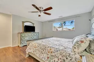 2529 Croton Ave, Sarasota, FL 34239 - Photo 27