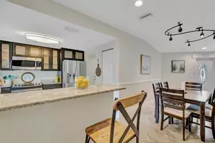 2529 Croton Ave, Sarasota, FL 34239 - Photo 19