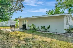 2529 Croton Ave, Sarasota, FL 34239 - Photo 47