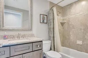 2529 Croton Ave, Sarasota, FL 34239 - Photo 33