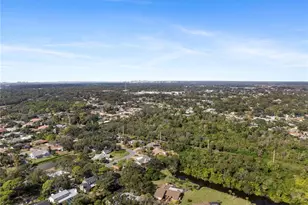 5482 Beneva Woods Cir, Sarasota, FL 34233 - Photo 75