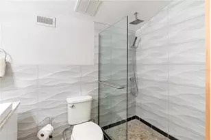 5482 Beneva Woods Cir, Sarasota, FL 34233 - Photo 49