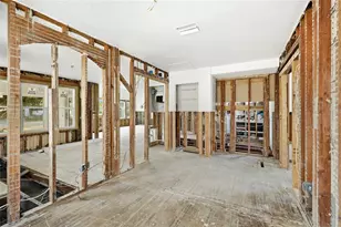 108 Maple Ave, Anna Maria, FL 34216 - Photo 21